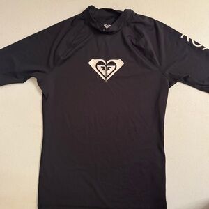 Roxy Women’s Black Rash Guard | L